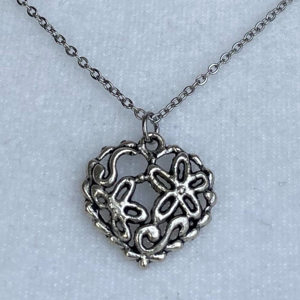 Handmade Gothic Stainless Steel Filigree Heart Necklace Whimsigoth Silver Tone